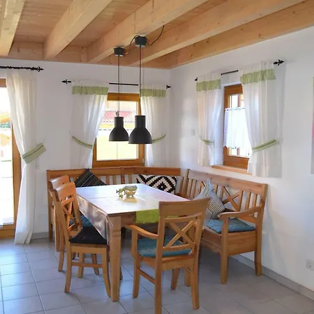 Ferienhaus Bunte Kuh *